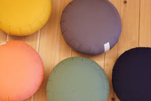Load image into Gallery viewer, Zazen Cushion