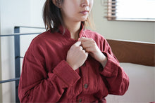 Load image into Gallery viewer, Brick Red 3 Layered Gauze Pajamas Set [Kyo Wazarashi Mensya]
