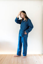 Load image into Gallery viewer, 【Limited Quantity】Indigo-dyed 2 Layered Gauze Pajamas Set [Kyo Wazarashi Mensya]
