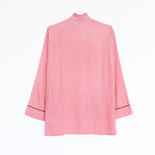 Load image into Gallery viewer, Herbal-dyed 2 Layered Gauze Pajamas Set Coral Pink [Kyo Wazarashi Mensya]
