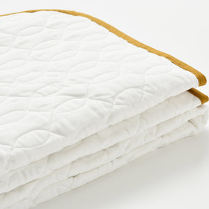 4 Layered Gauze Bed Pad with Absorbent Cotton [Kyo Wazarashi Mensya]
