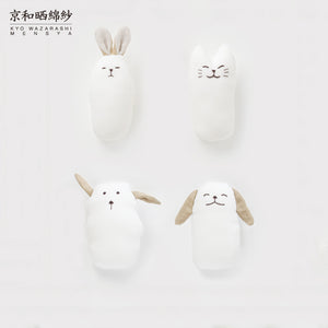 3 Layered Gauze Baby Hand Grip Toy [Kyo Wazarashi Mensya]